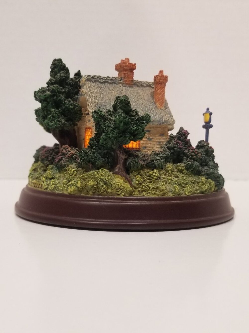 Thomas Kinkade "Everett's Cottage" Illuminated Vignette, EUC - Picture 13 of 14